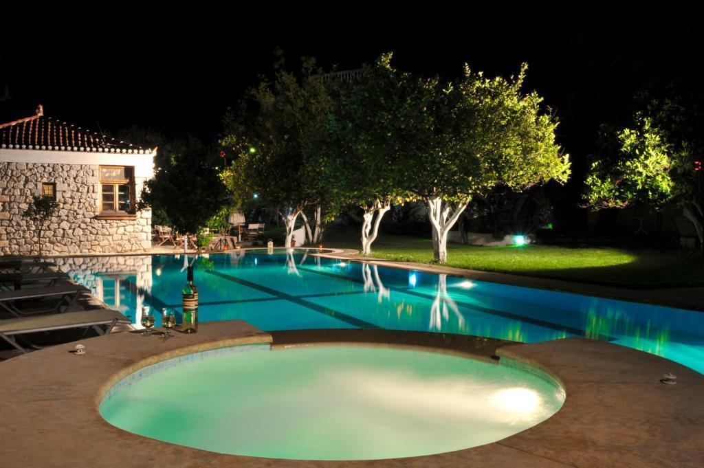 Villa Martha Spétses Екстериор снимка